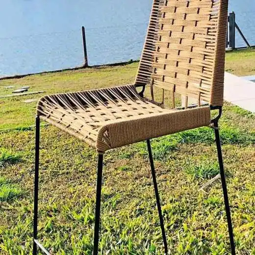 Banqueta Tulum Entrelazada – Diseño Único y Elegante