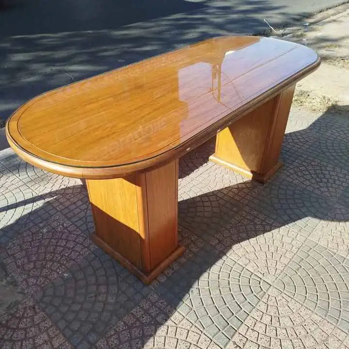 Mesa de roble claro comedor