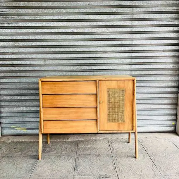 Cómoda escandinava