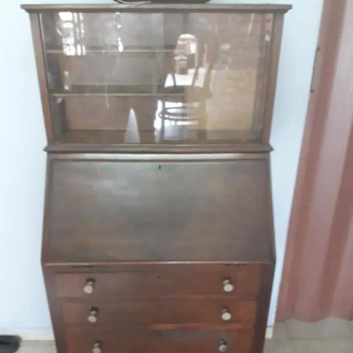Comoda antigua secreter