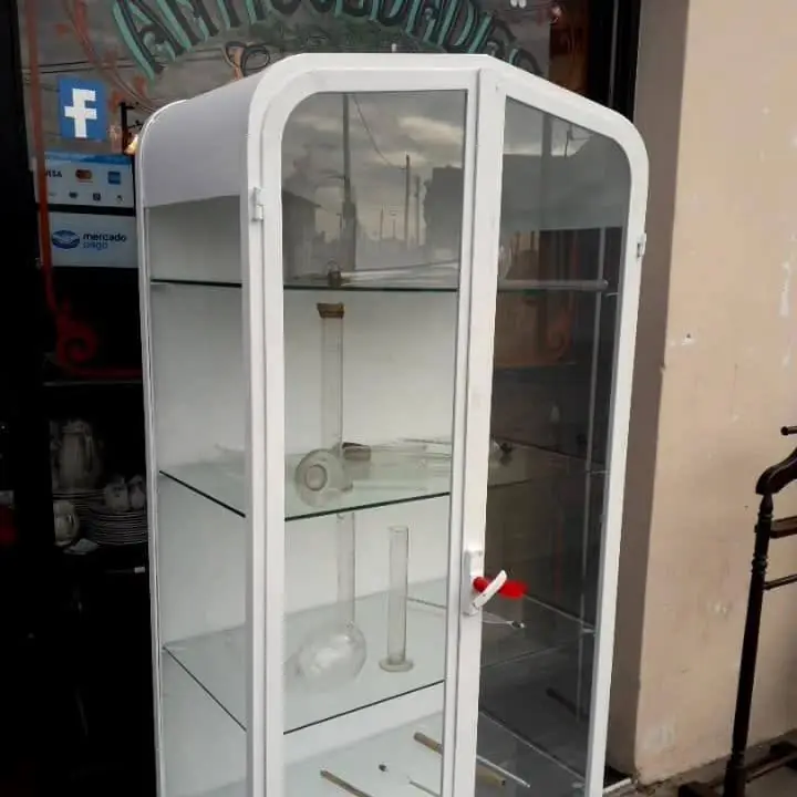 Vitrina de consultorio cristalero coleccion