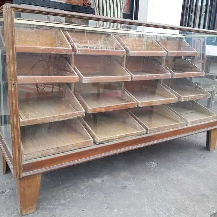 Antiguo mueble mercero