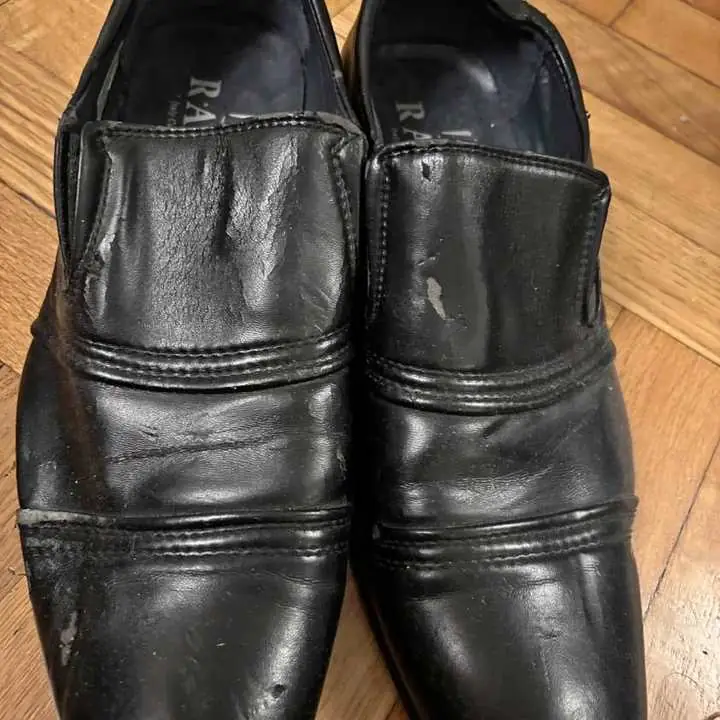 Zapatos negros usados talle 41