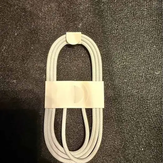 Cable cargador usb carga rapida iPhone Apple Original nuevo me vino en el iPhone