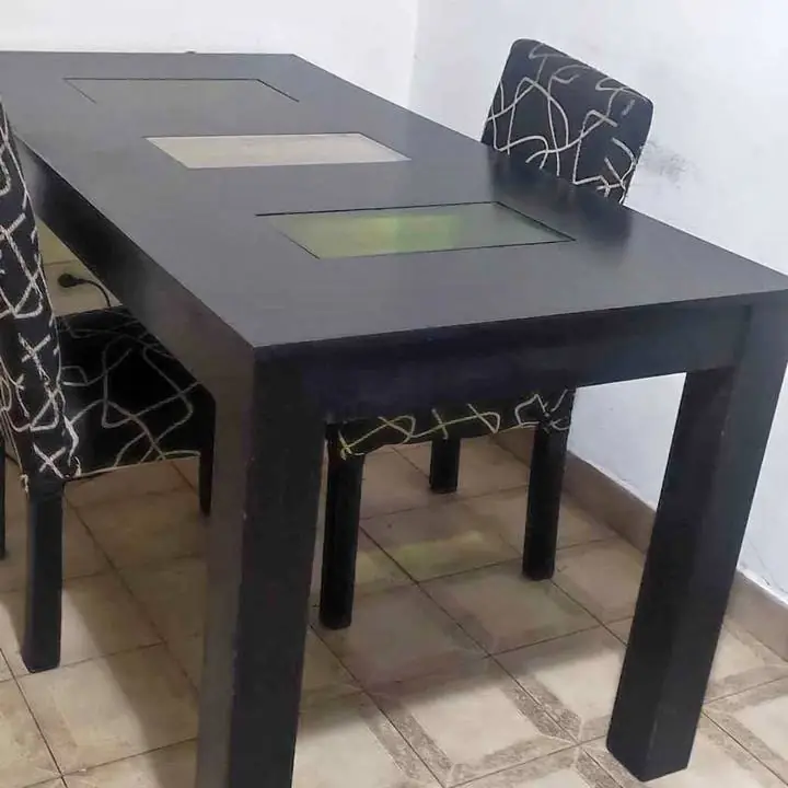 Vendo mesa comedor 6 puestos