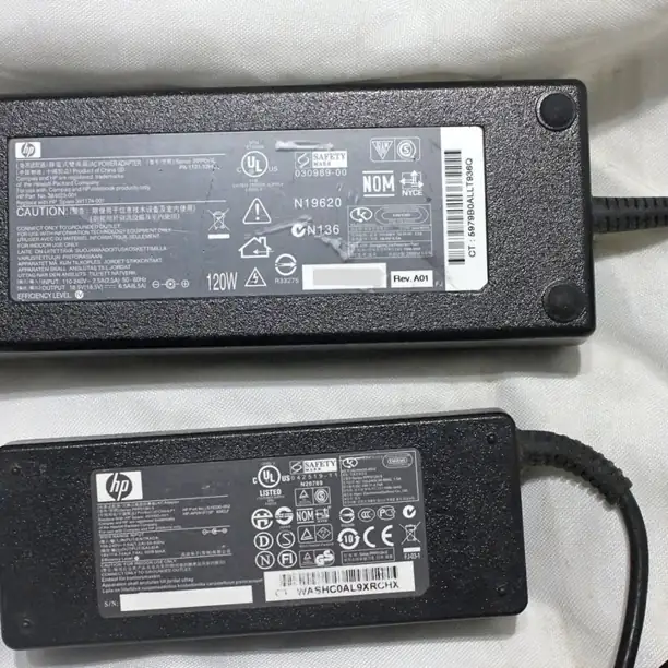 Fuente HP para All in one o Notebook Originales. en buen estado!
