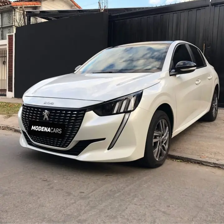 Peugeot 208 Feline