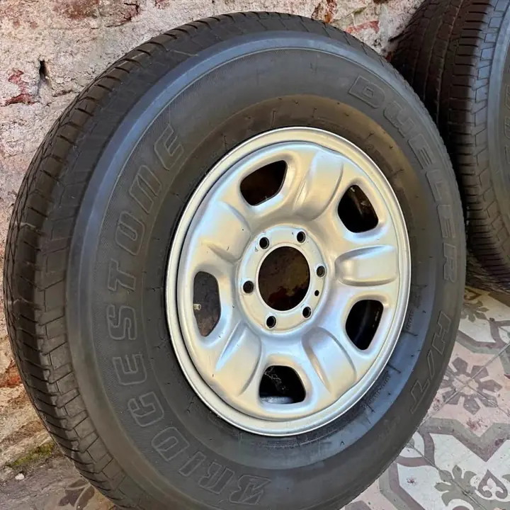 X4 Llantas R16 Chevrolet S10 + 4 Neumáticos Bridgestone Dueler H/T 245/70R16 (Envíos a Domicilio)