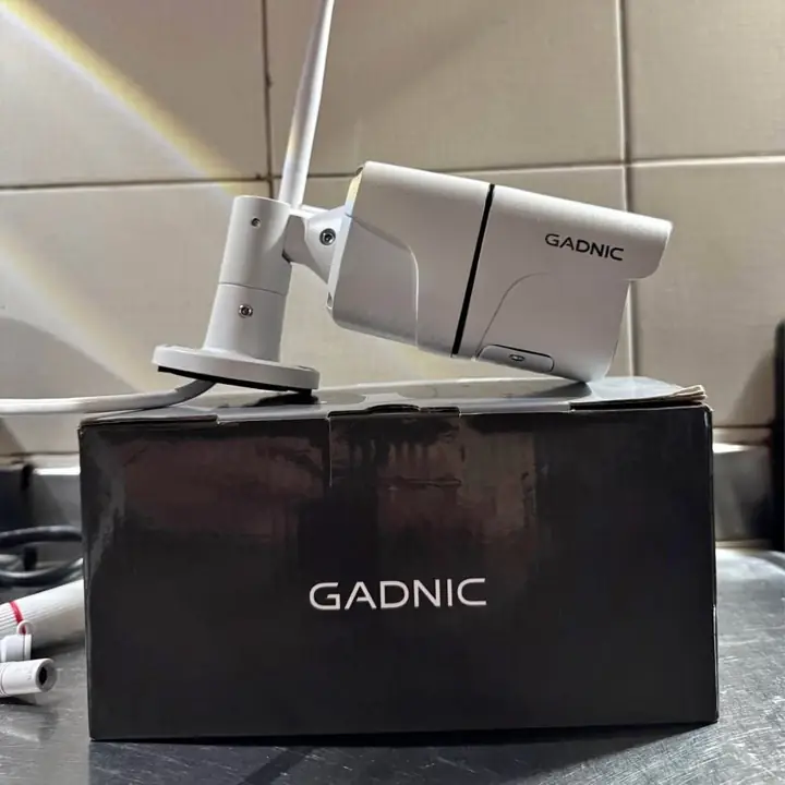 Cámara de Seguridad Gadnic Sx37 - WiFi Exterior Ip Conexión Inalámbrica P2p - Visión Nocturna Fhd