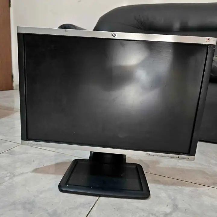 Monitor HP 22 " LA2205WG