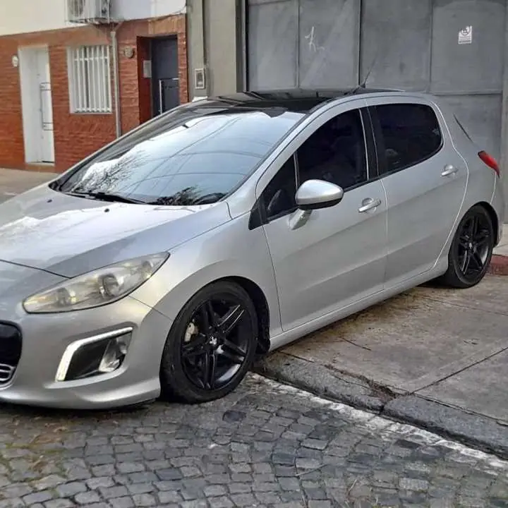 Peugeot 308 FELINE 2.0 manual 87.000 km 2012, SOY titular yo, sin deudas, VTV al dia wsp