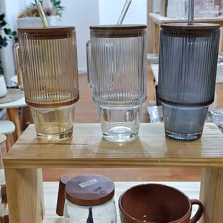 Vaso de Vidrio con Asa