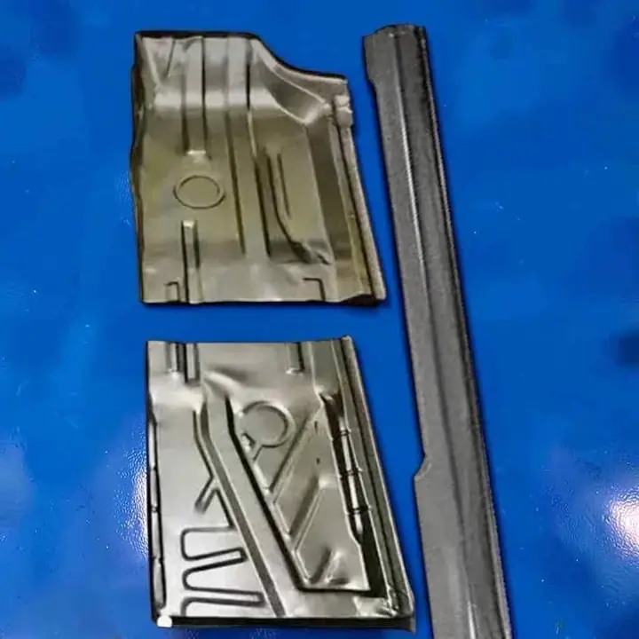 Piso derecho delantero y trasero más zócalo lado derecho de VW Gol Ab9 3 puertas