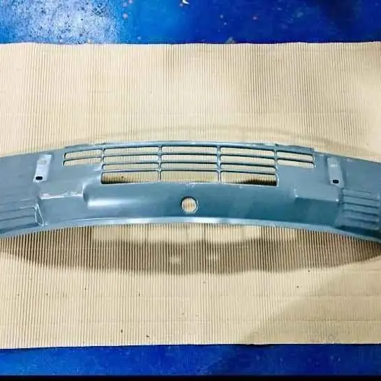 Frente inferior de Renault 12