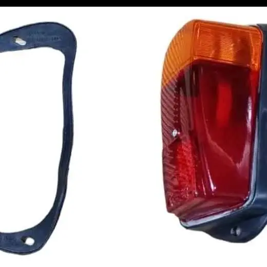 Kit faro trasero más junta Fiat 600 lado derecho o lado izquierdo