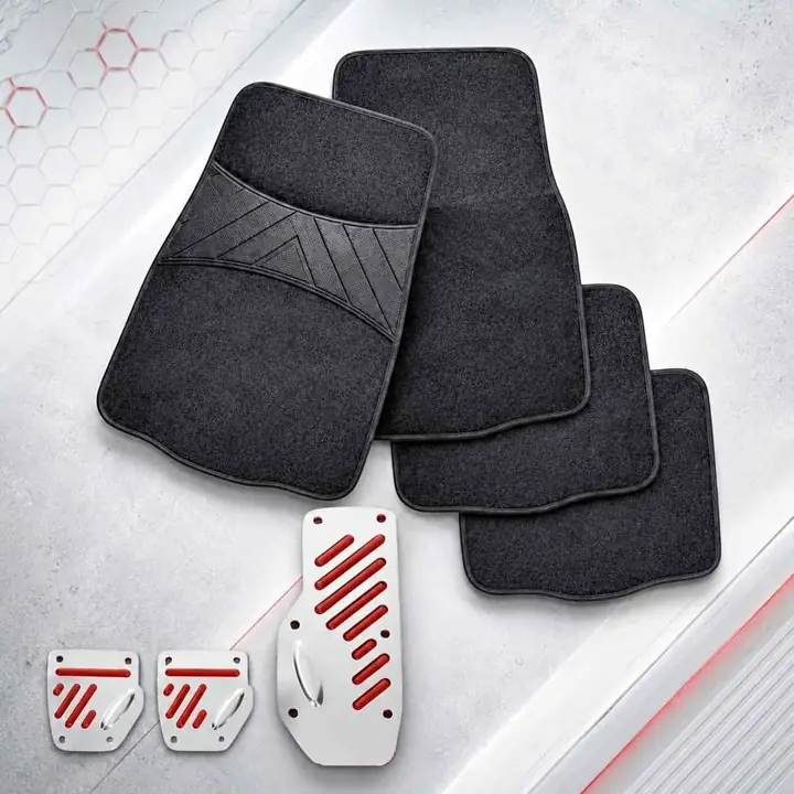 Juego de cubre pedal deportivo universal rojo más juego de 4 cubre alfombra universal negra