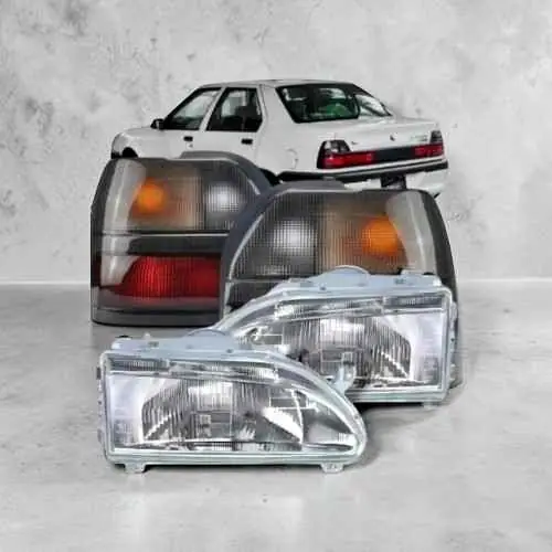 Juego de opticas delanteras y faros traseros de Renault 19 del 93 al 00