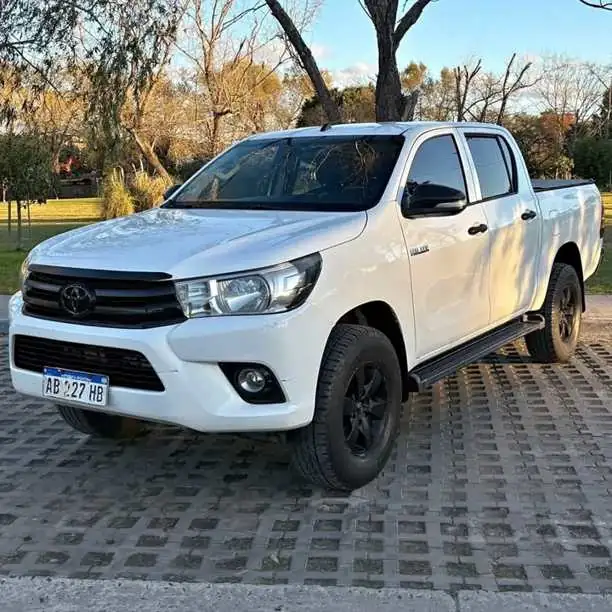 2017 Toyota Hilux Pick-Up 2.4 Cd Dx 150cv 4x2