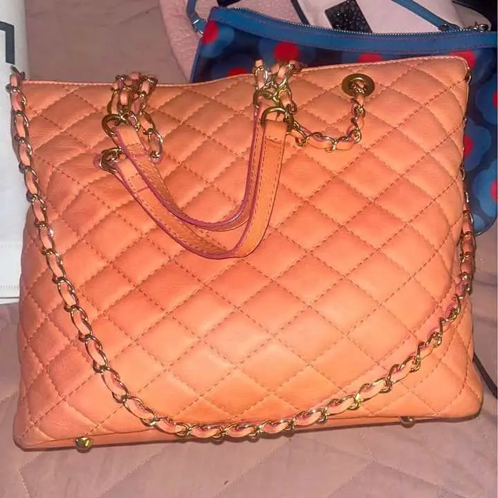Cartera italiana de cuero nueva