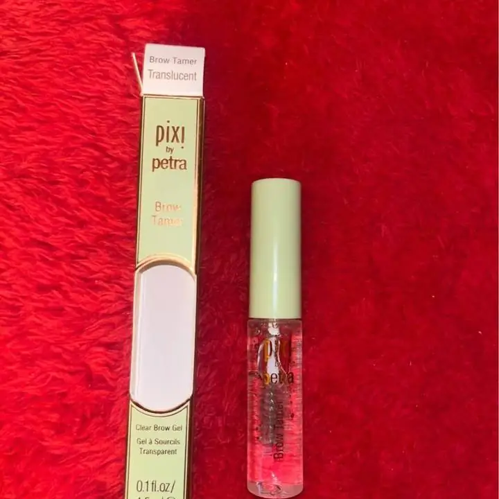 Serum de pestañas y cejas marca Pixi nuevo