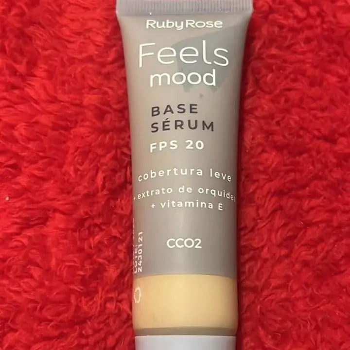 Base serum fps 20 Ruby rose nueva sellada