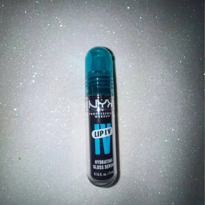 Labial lip Uv Nyx nuevo