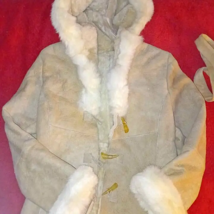 Campera de cordero y piel de conejo .talle M