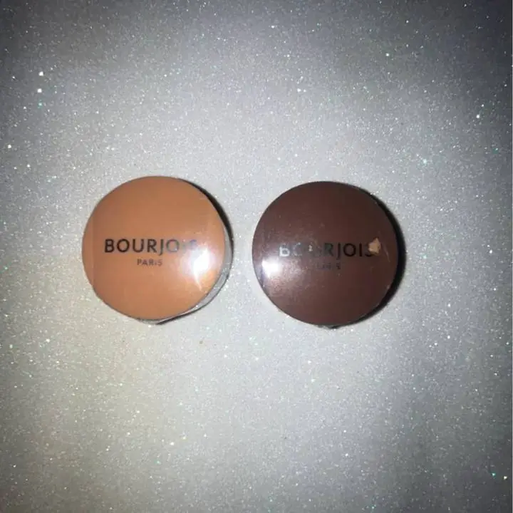 Sombras nuevas Borjois importadas se vende sola o el Dúo , precio x una