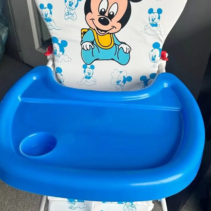 Silla alta plegable de bebe mickey