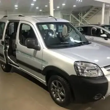 2022 Peugeot adjudicada 18 ts pgas y 20% incluido en precio partner patagonica retira ya con eft o tu usado