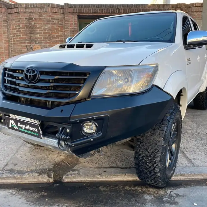 2012 Toyota Financio Hilux SRV Cuero