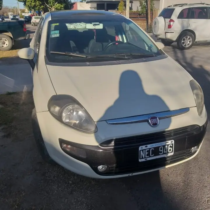 2014 Fiat Financio en Pesos Sporting 1.6