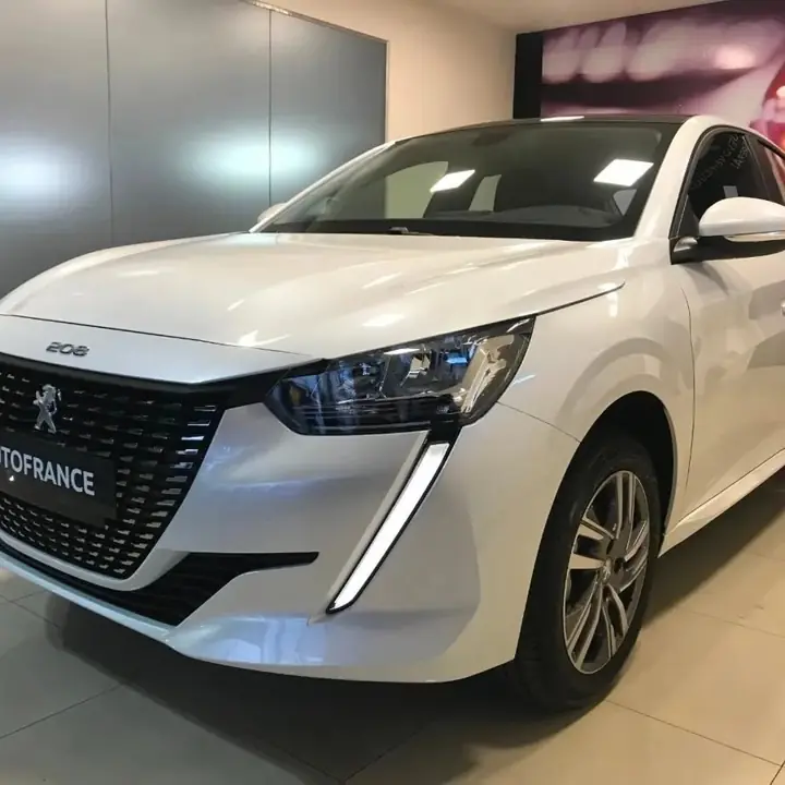 2022 Peugeot adjudicado con 35 cts pgas 208 allure retira ya con tu usado
