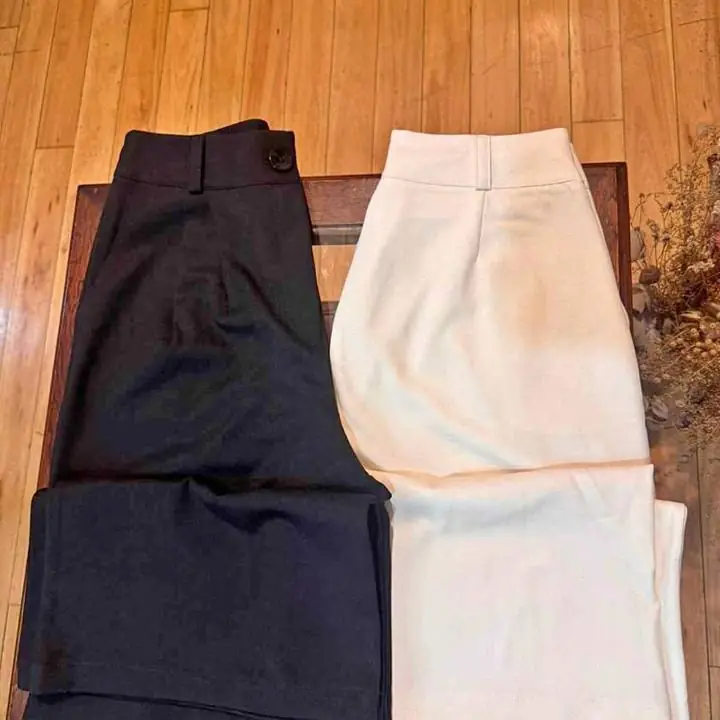 Pantalón ancho negro