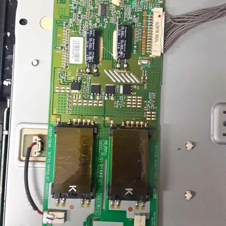 Placa inverter LG 32LG30R - Eax 40097901/10