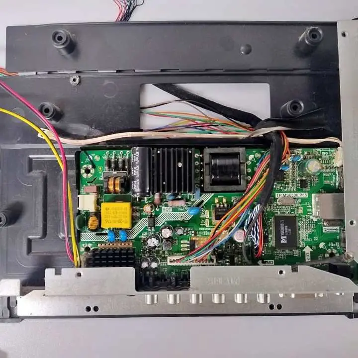 MonoplacaTophouse 24 / KDE24JT509UW / Original (Usado)