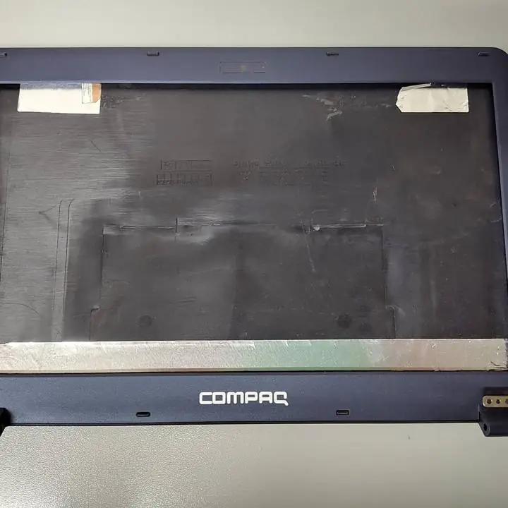Tapa y marco Carcasa Compaq 21 / Repueto original