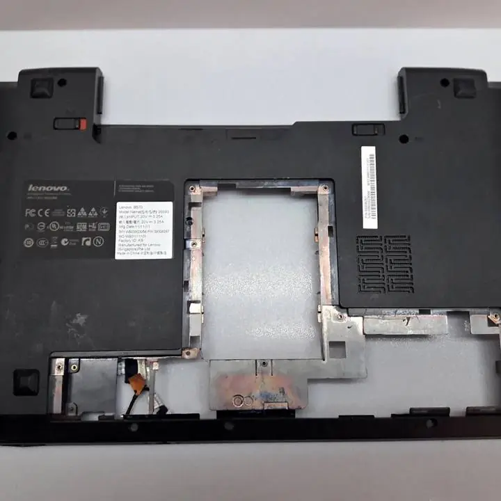Carcasa Base Inferior Notebook / Lenovo B570