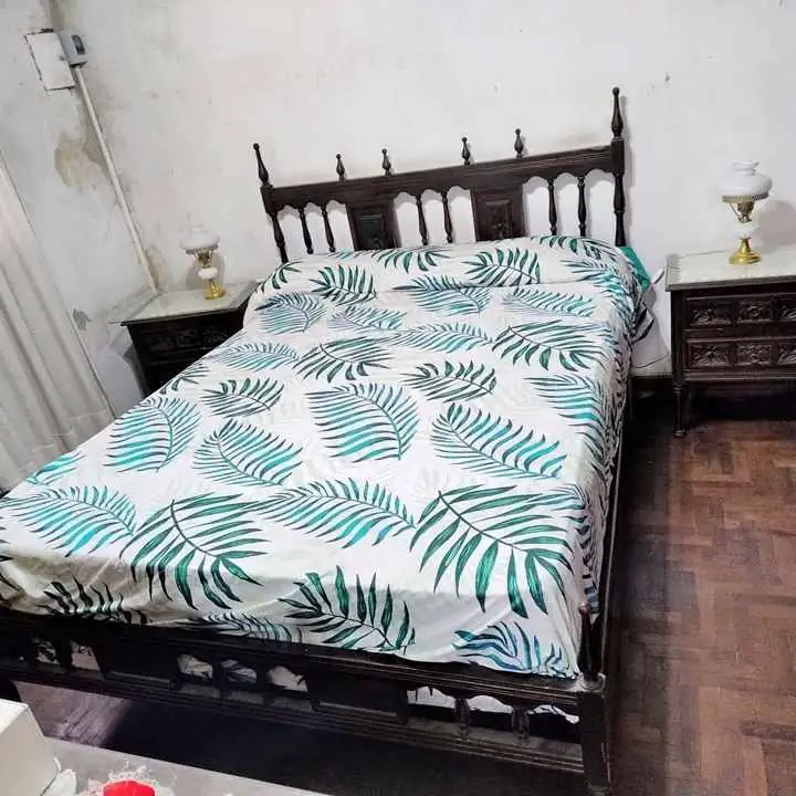 Juego de dormitorio completo 2 1/2 - estilo colonial