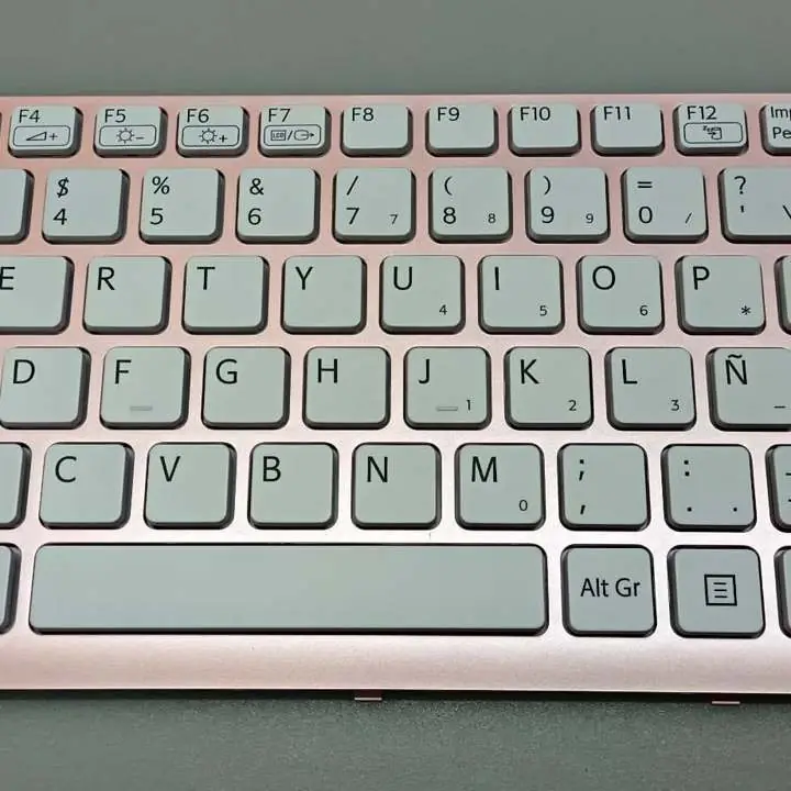 Teclado Sony Vaio Sve14 Series Sve14111eg / Sve14111egb - Rosa Original