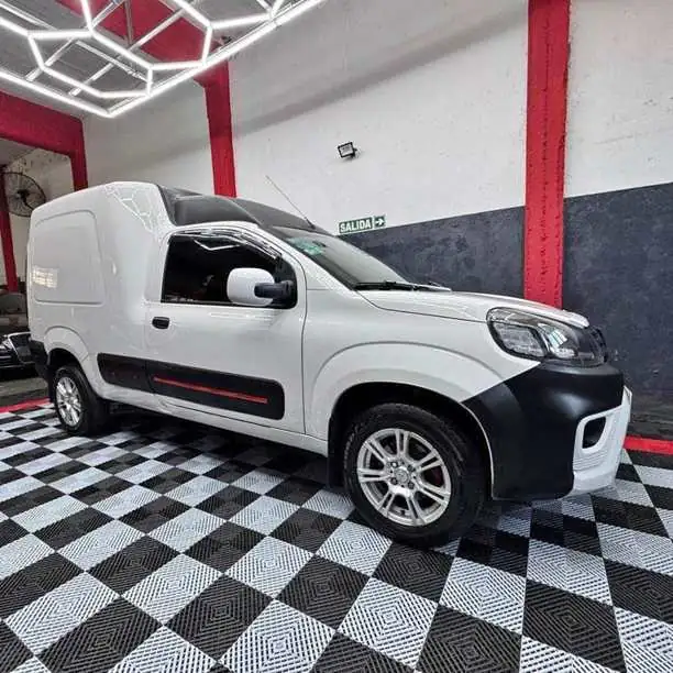 Fiat Fiorino 1.4 c/ gnc 2022 1ra mano impecable estado tomo permuta