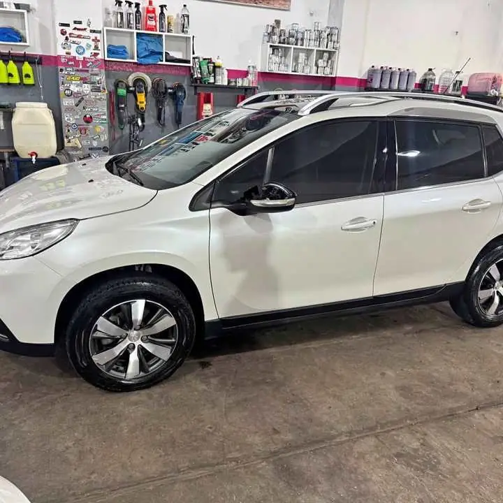 Peugeot 2008 1.6 año 2016 excelente estado tomo permuta financio
