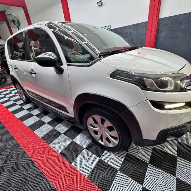 Citroen C3 Aircross 2016 c/ gnc Excelente estado permuto / financio