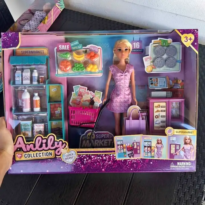 Muñeca super mercado
