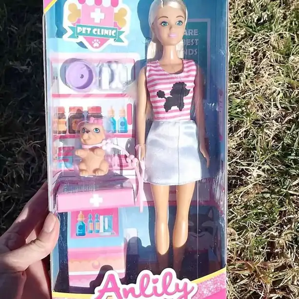Muñeca veterinaria