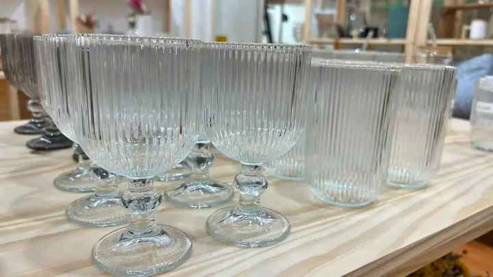 Copas y vasos rayados cristal x 12