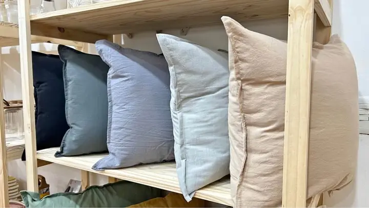 Almohadones con funda y relleno 50x50