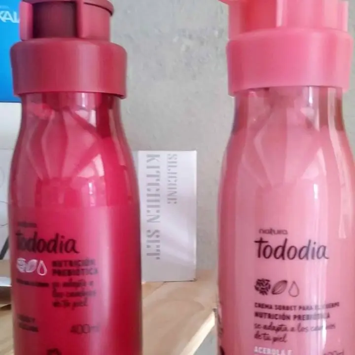 Súper liquidación de todo! perfumes $28 mil cremas $10 mil