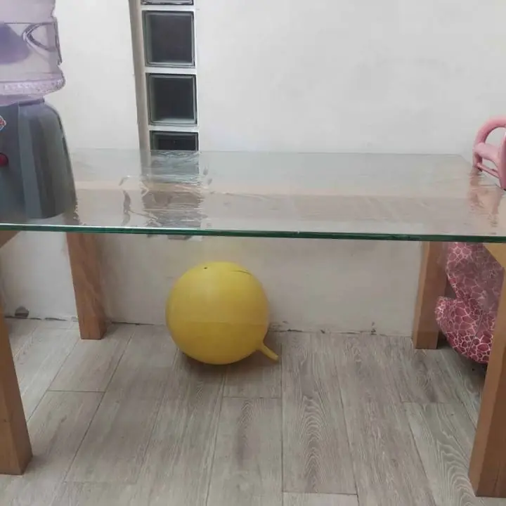 Hoy! hermosa mesa de comedor patas madera paraíso y tapa de vidrio templado se entrega hoy!