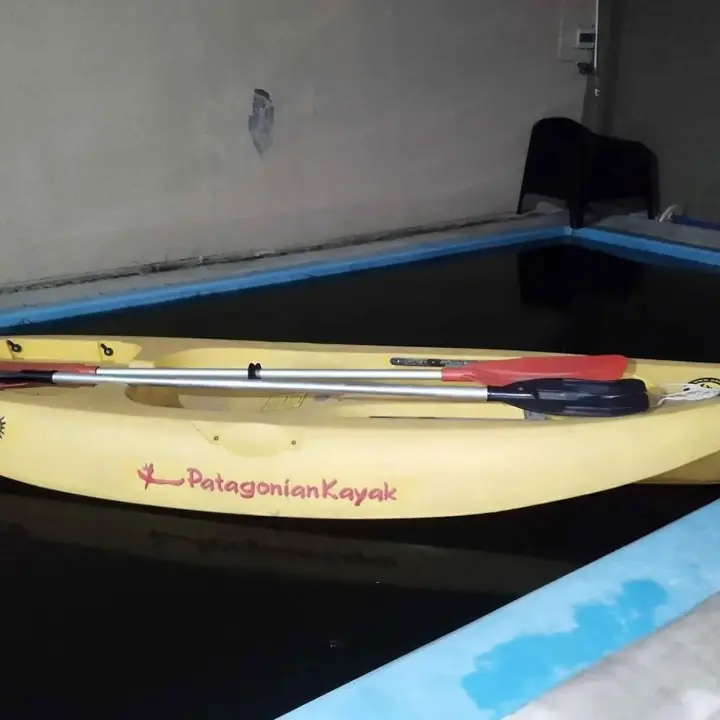 Kayak patagoniankayak con remo liquido
